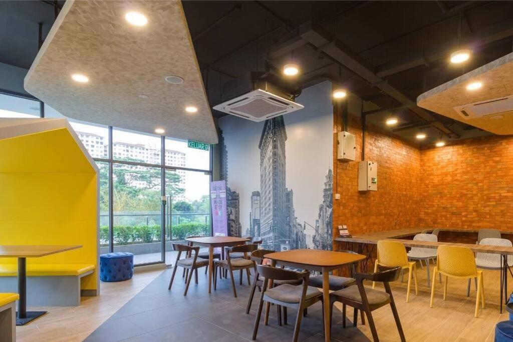 Neusuite/family/cozysuite Apartemen Kuala Lumpur