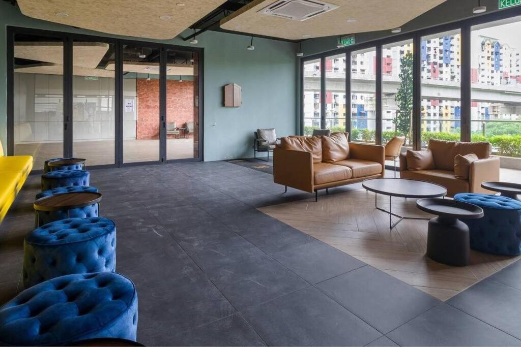 Neusuite/family/cozysuite Pangsapuri Kuala Lumpur