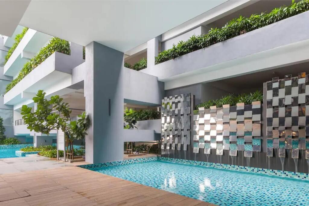 Pangsapuri Neusuite/family/cozysuite *